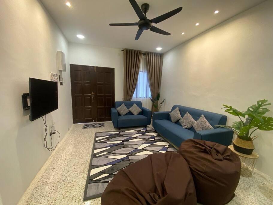 The Lawo Homestay Kuala Terengganu Exterior photo